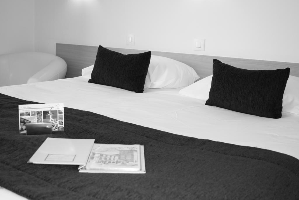 Hotel De La Rhune Ascain Bagian luar foto