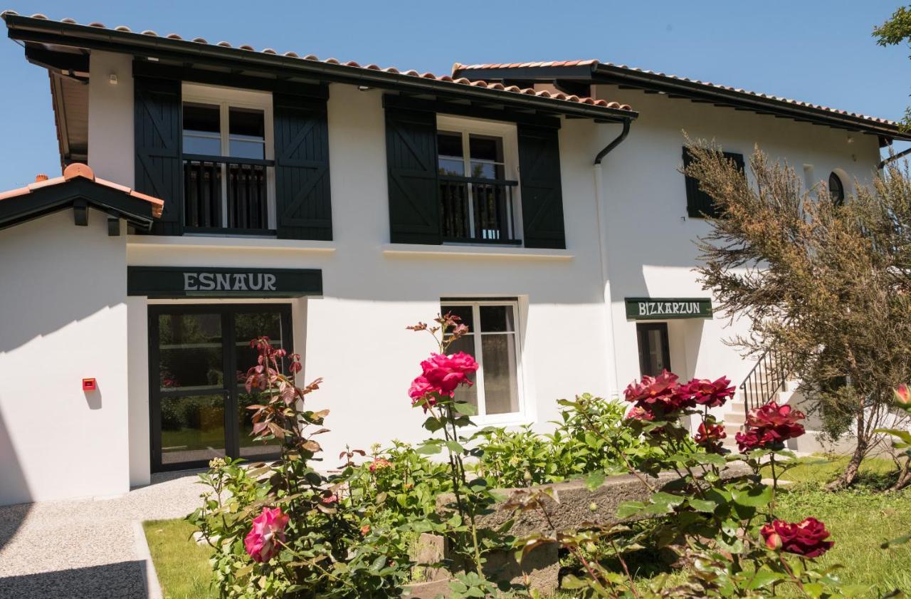 Hotel De La Rhune Ascain Bagian luar foto